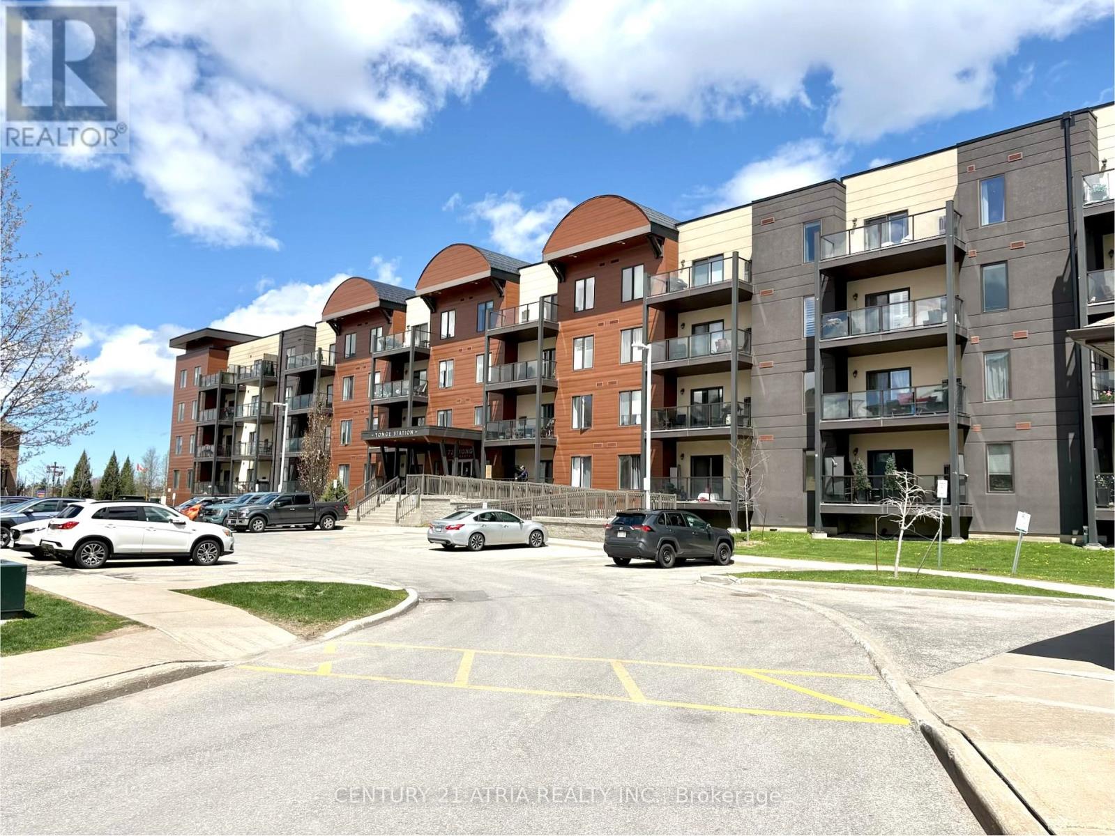 109 - 720 Yonge Street, Barrie, Ontario  L9J 0G9 - Photo 2 - S13115470