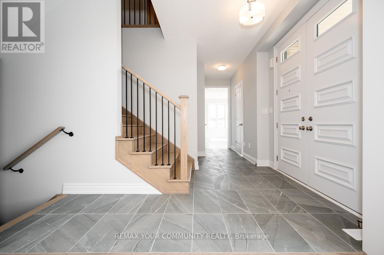 49 Periwinkle Road, Springwater, Ontario  L9X 2C9 - Photo 2 - S13115636