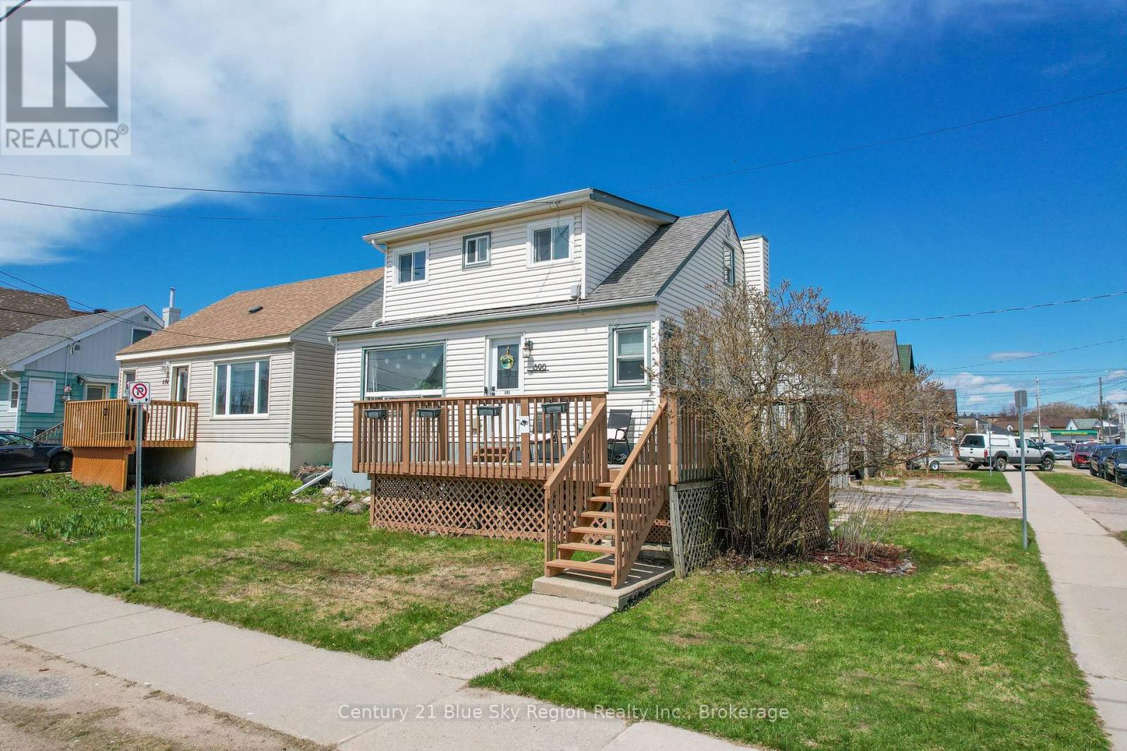 890 Fraser Street, North Bay, Ontario  P1B 3X6 - Photo 2 - X13115364
