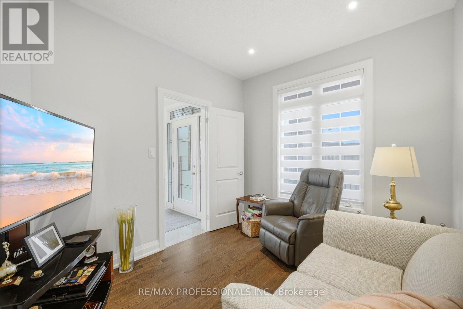 40 Bluestone Crescent, Brampton, Ontario  L6R 4B8 - Photo 20 - W13110480