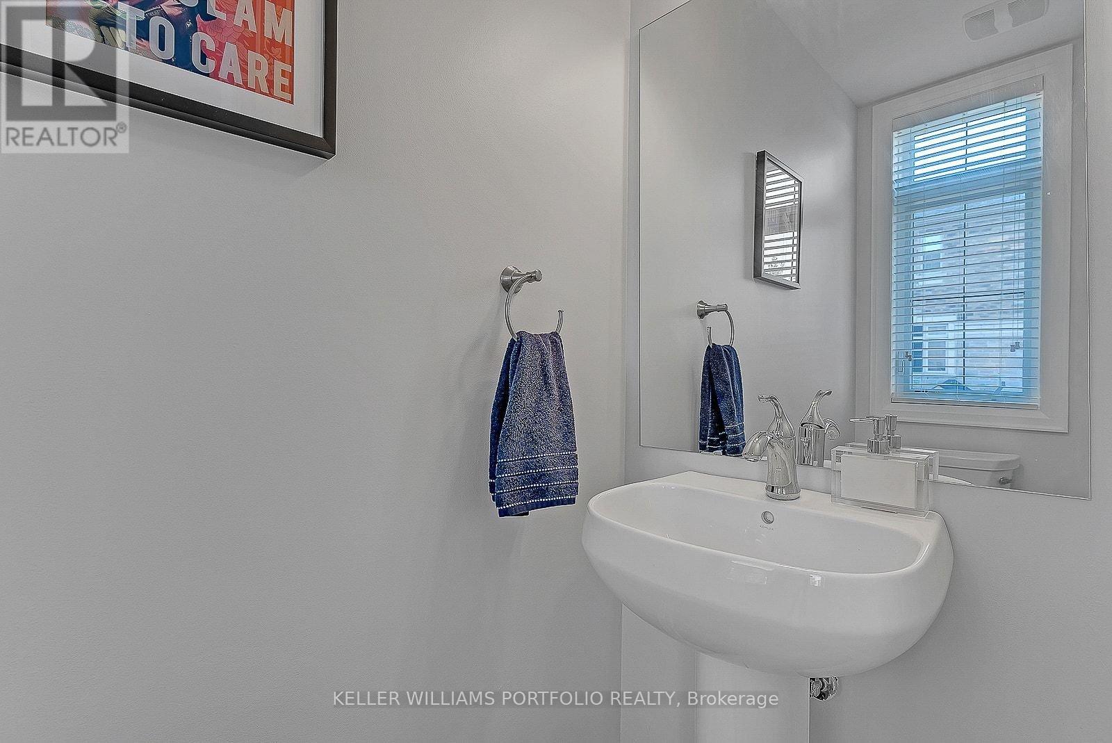 2016 Deerview Common, Oakville, Ontario  L6M 0Y2 - Photo 8 - W13113520