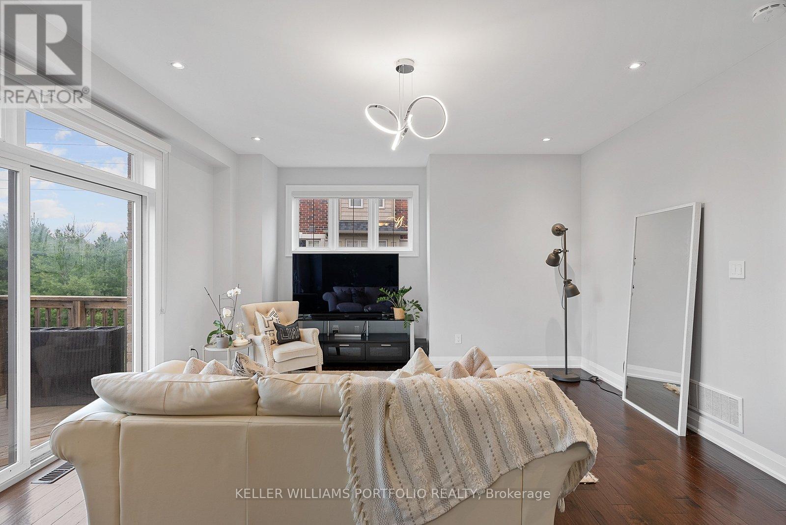 2016 Deerview Common, Oakville, Ontario  L6M 0Y2 - Photo 36 - W13113520