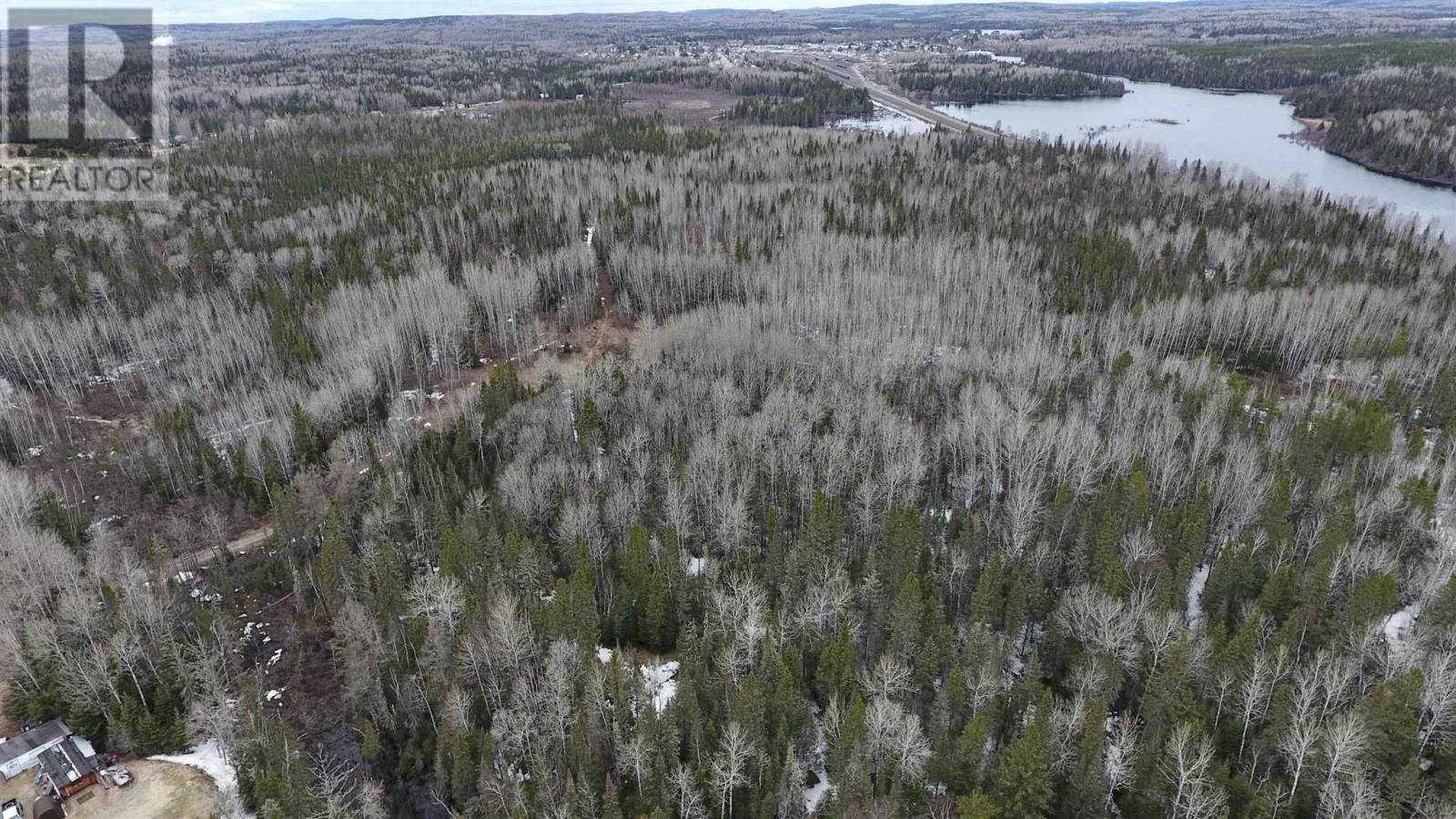 332 Highway 129, Chapleau, Ontario  P0M 1K0 - Photo 10 - SM260900