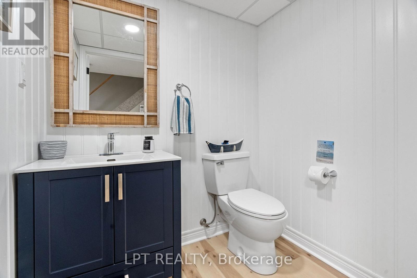 7652 Riverside Drive, Lambton Shores, Ontario  N0M 2L0 - Photo 33 - X12857372