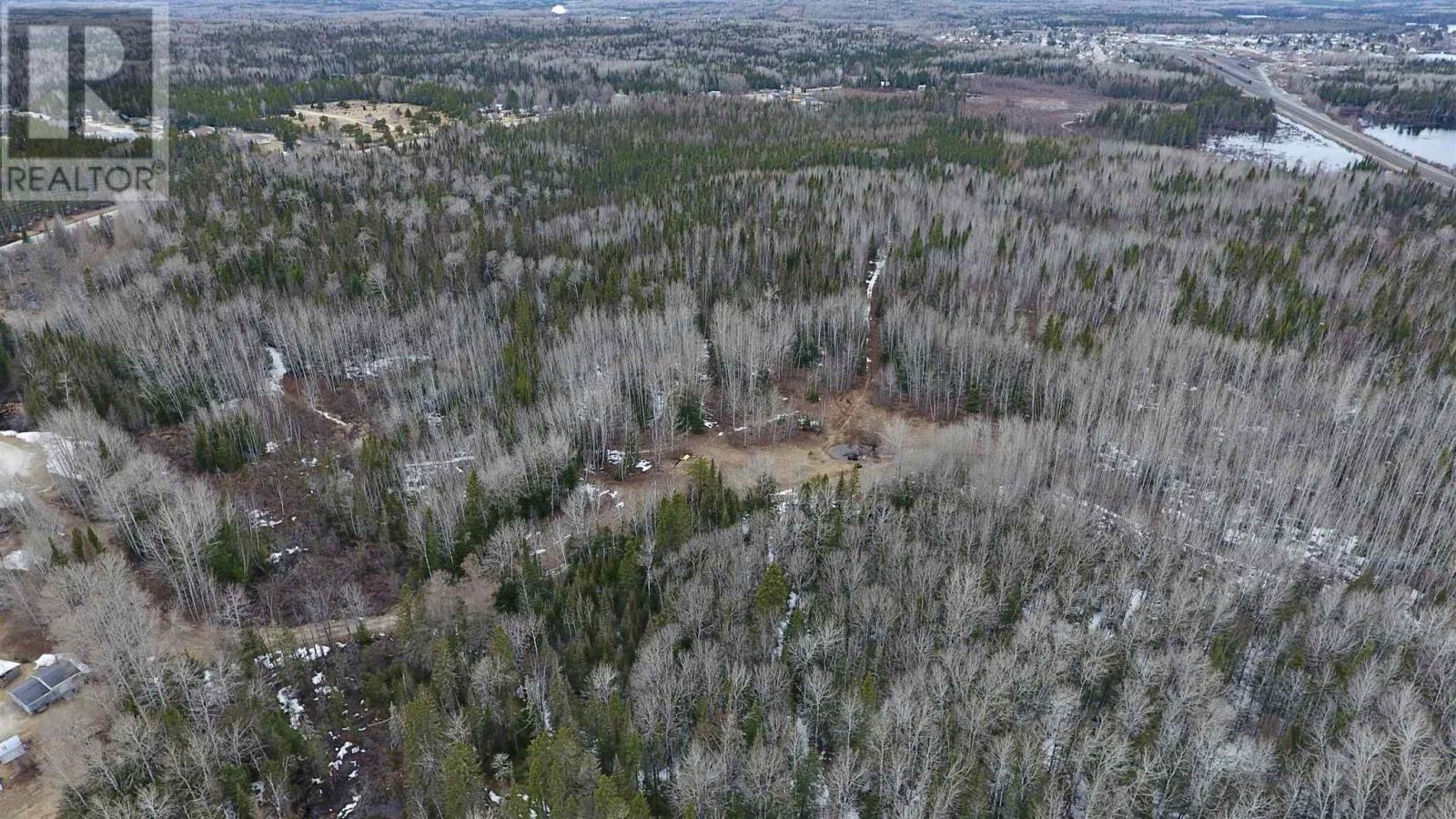332 Highway 129, Chapleau, Ontario  P0M 1K0 - Photo 12 - SM260900