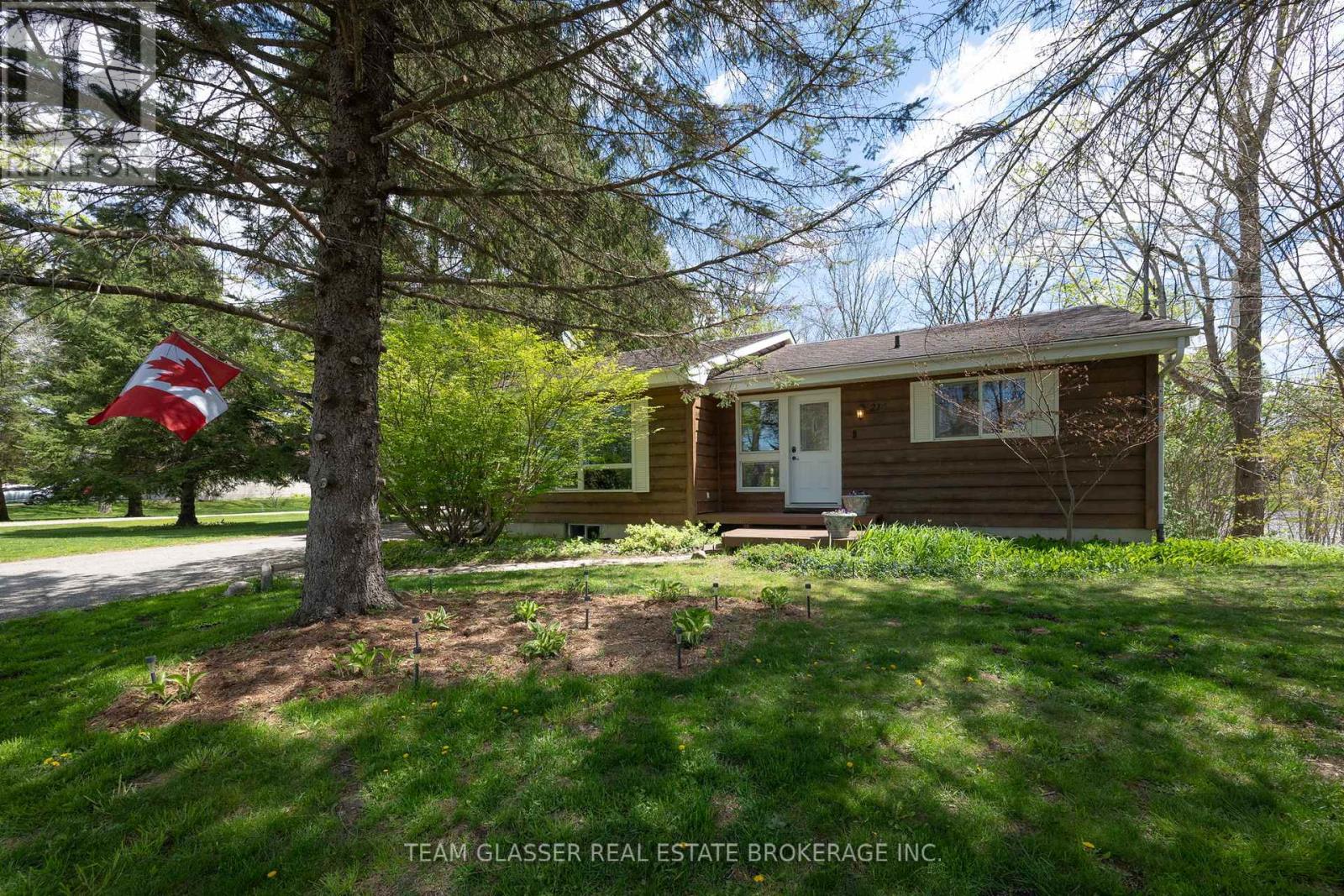 214 NORTH STREET, Thames Centre, Ontario