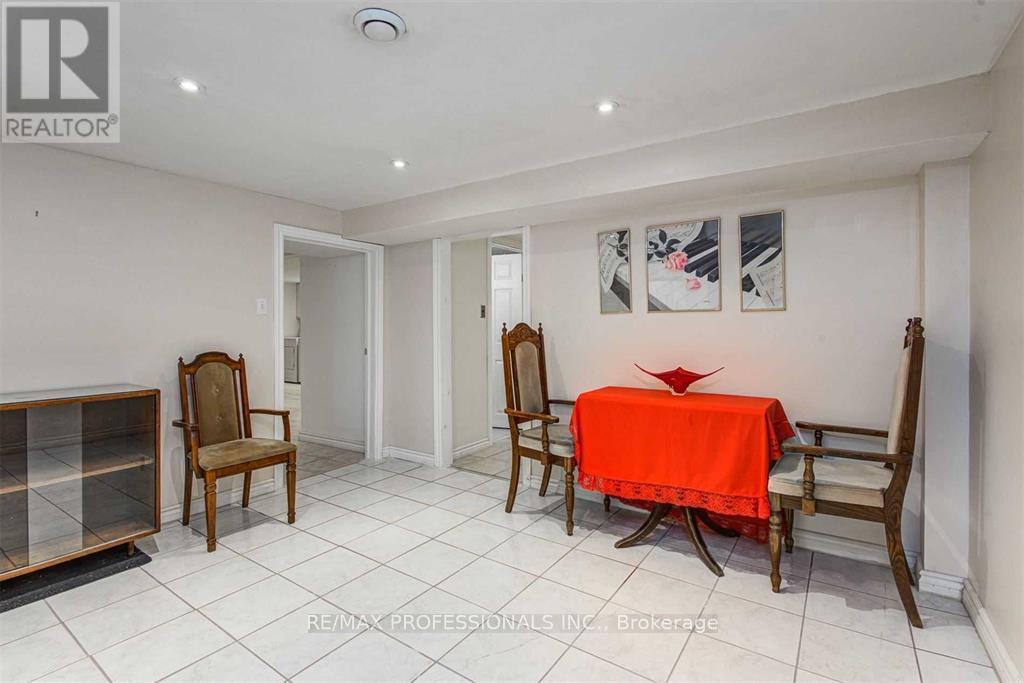 Bsmt - 183 Elmhurst Drive, Toronto, Ontario  M9W 2L2 - Photo 3 - W13115334