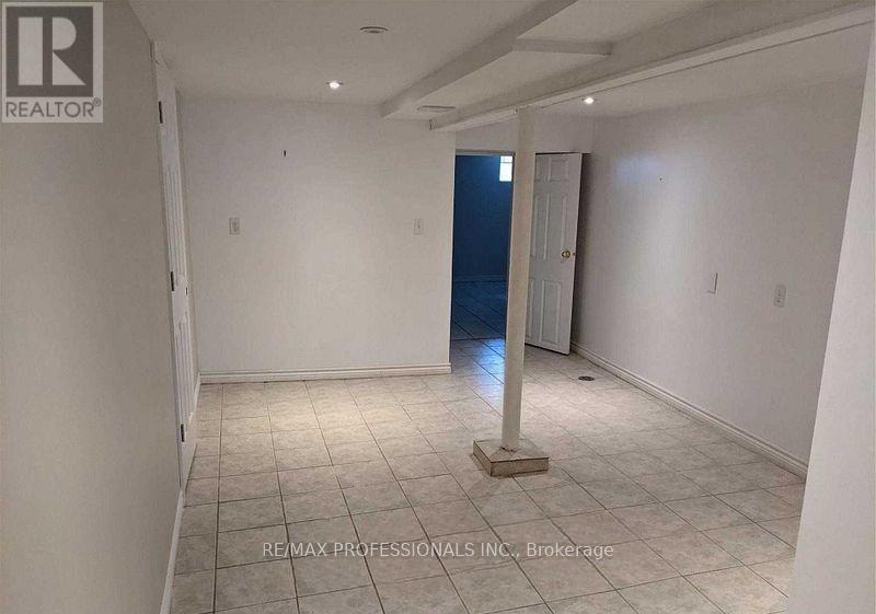 Bsmt - 183 Elmhurst Drive, Toronto, Ontario  M9W 2L2 - Photo 4 - W13115334