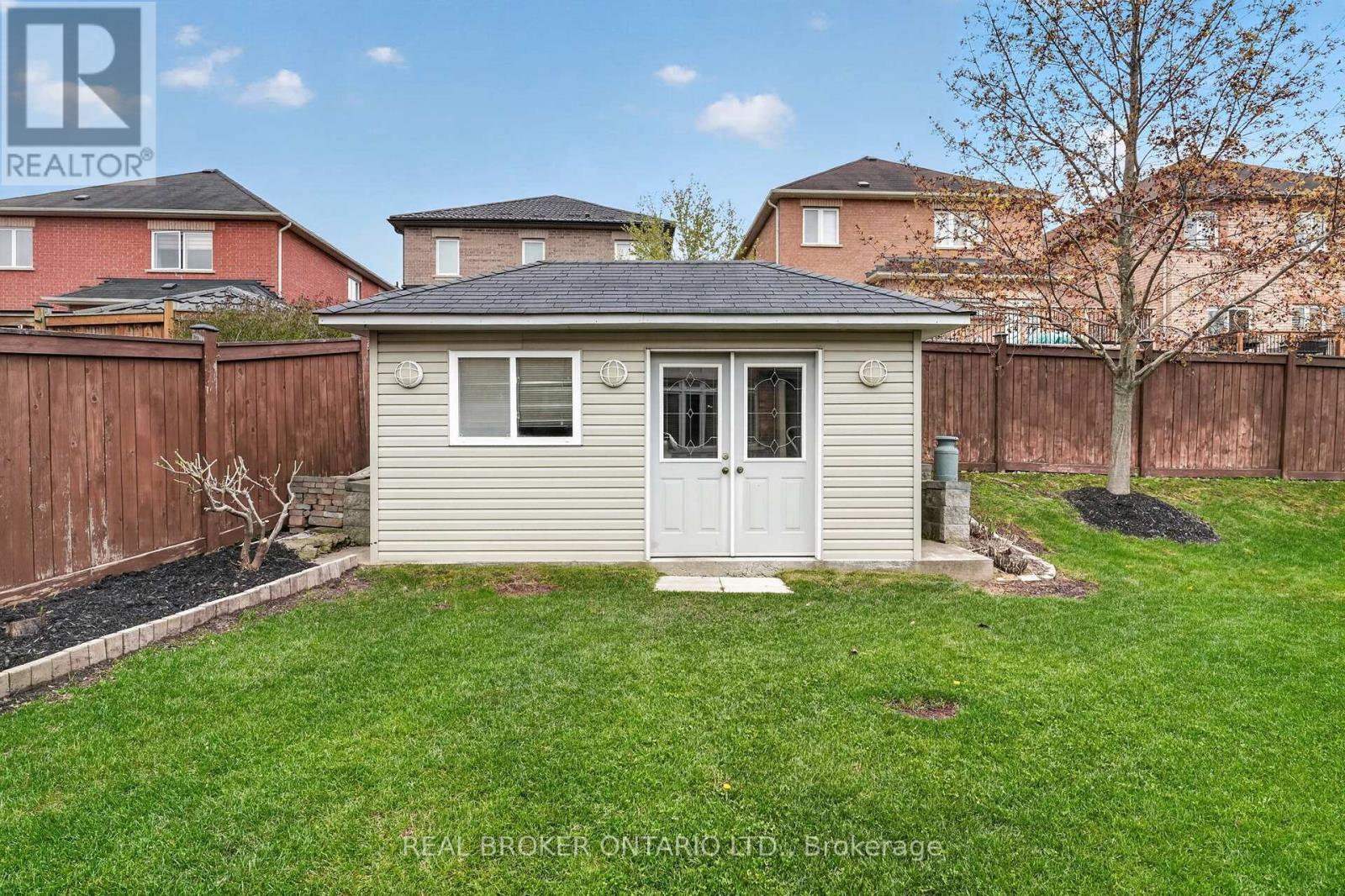12 Lookout Court, Halton Hills, Ontario  L7G 6P1 - Photo 47 - W13115344