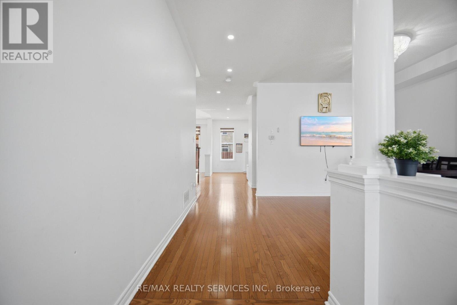 56 Iron Block Drive, Brampton, Ontario  L7A 0J1 - Photo 2 - W13115362