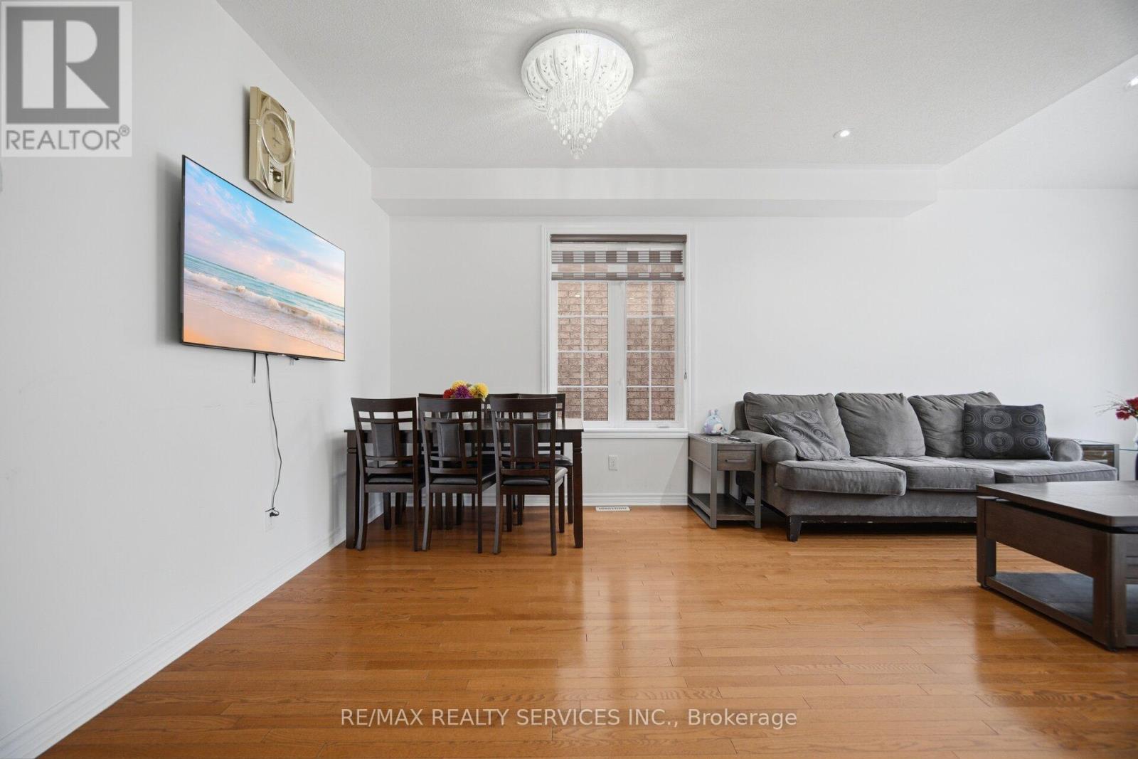 56 Iron Block Drive, Brampton, Ontario  L7A 0J1 - Photo 7 - W13115362