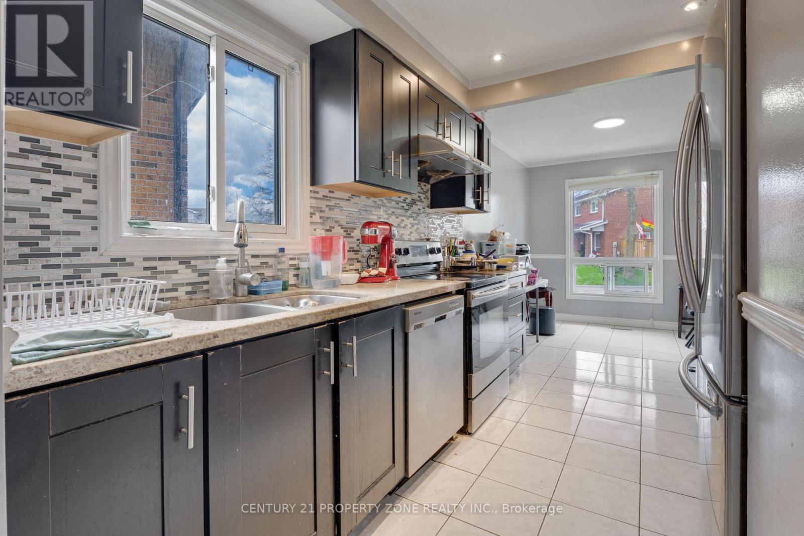 32 Lady Stewart Boulevard, Brampton, Ontario  L6S 3Y3 - Photo 16 - W13115368