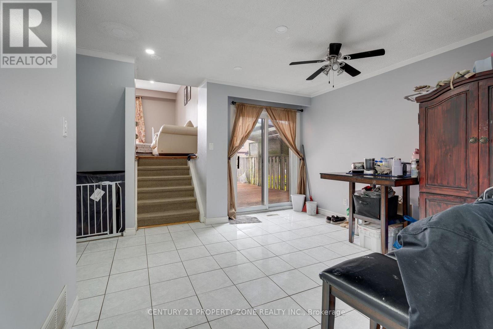 32 Lady Stewart Boulevard, Brampton, Ontario  L6S 3Y3 - Photo 18 - W13115368
