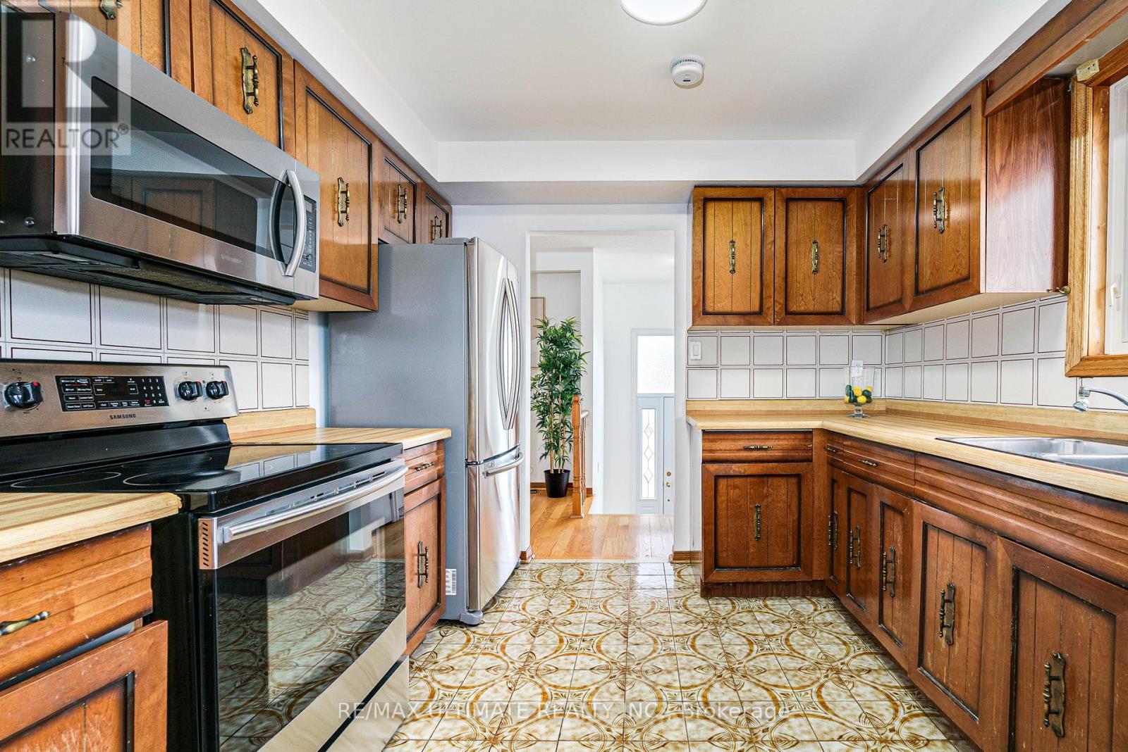 196 Meadows Boulevard, Mississauga, Ontario  L4Z 1J9 - Photo 12 - W13115390
