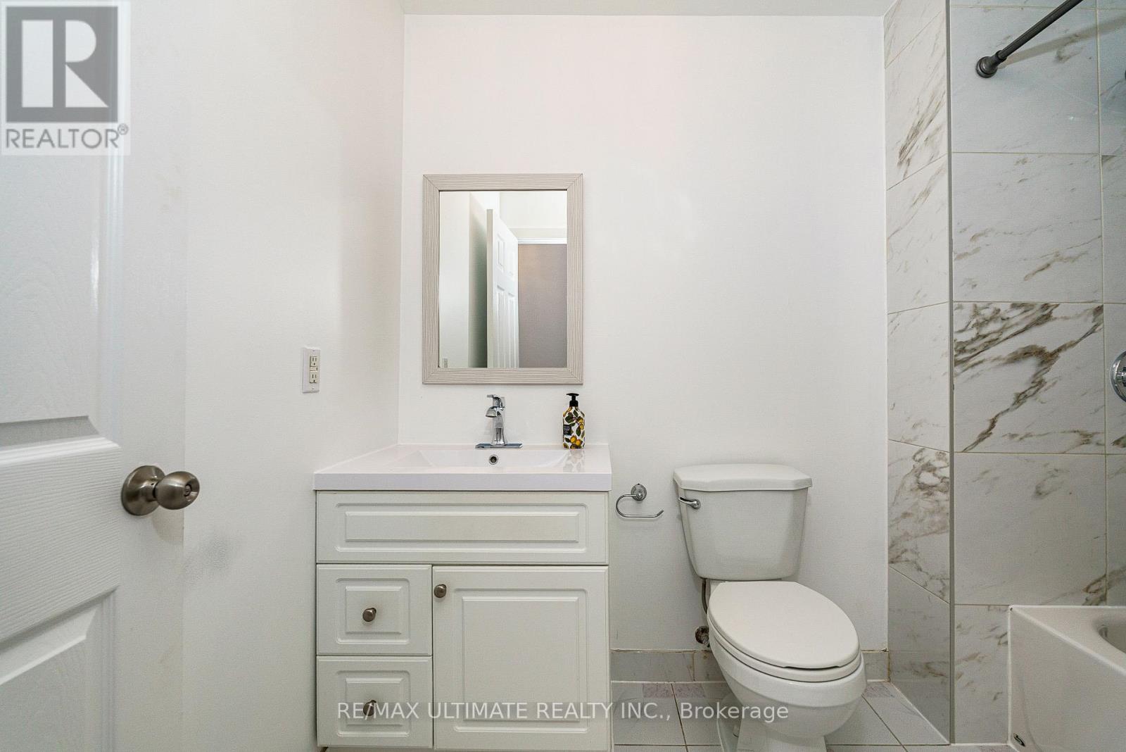 196 Meadows Boulevard, Mississauga, Ontario  L4Z 1J9 - Photo 39 - W13115390