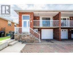 196 MEADOWS BOULEVARD, Mississauga, Ontario
