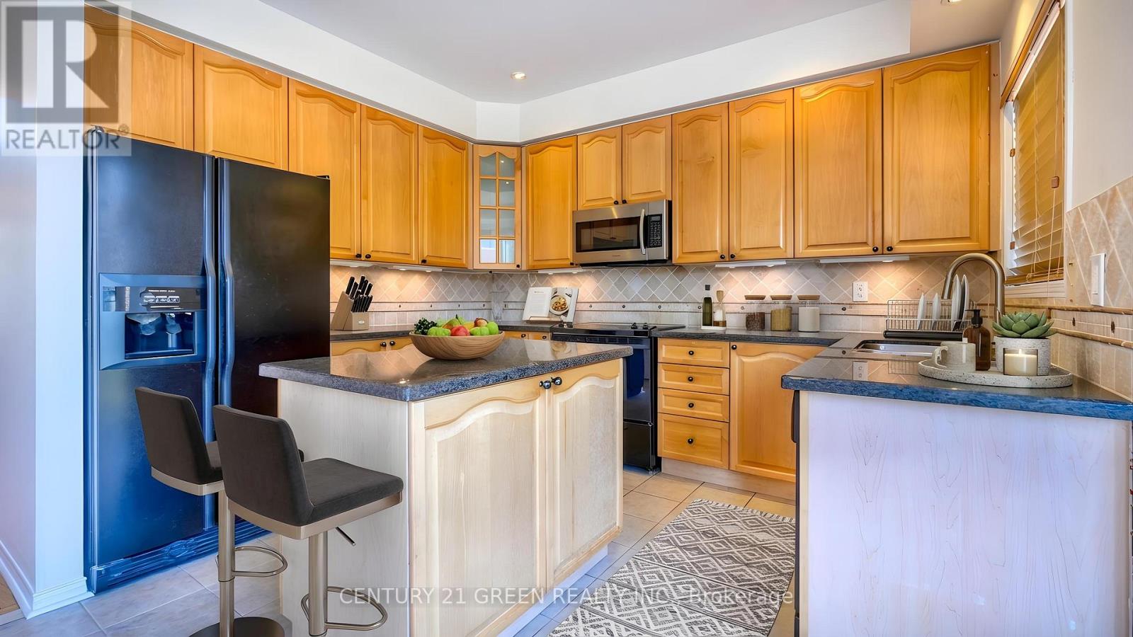 3143 Caulfield Crescent, Mississauga, Ontario  L5M 6J8 - Photo 5 - W13115444