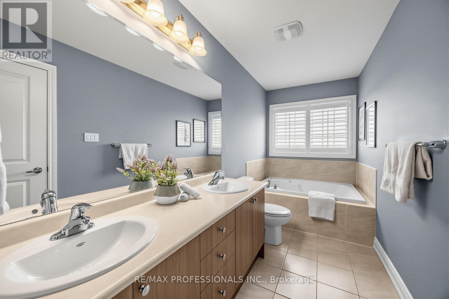 44 Oakmore Lane, Brampton, Ontario  L6Y 6H5 - Photo 22 - W13115468