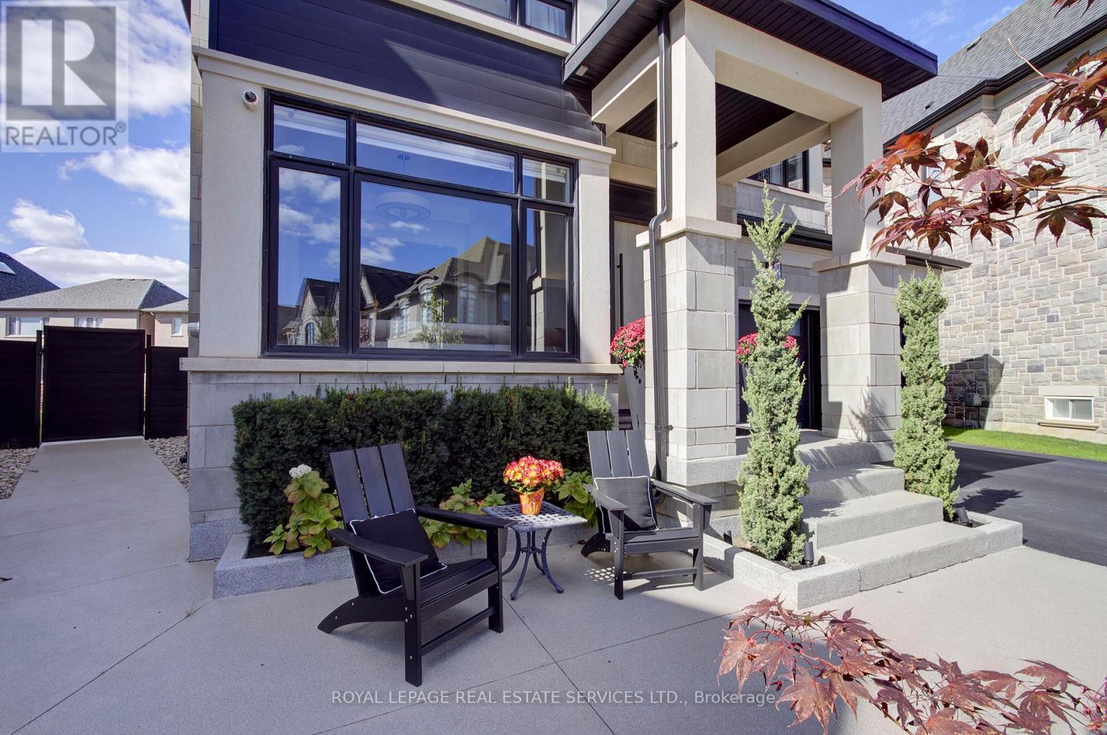 75 Ballmer Trail, Oakville, Ontario  L6H 0V6 - Photo 2 - W13115544