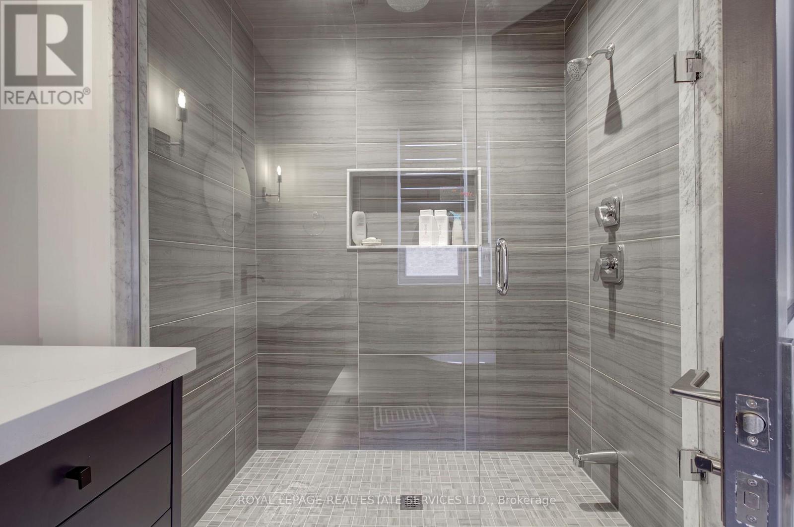 75 Ballmer Trail, Oakville, Ontario  L6H 0V6 - Photo 35 - W13115544
