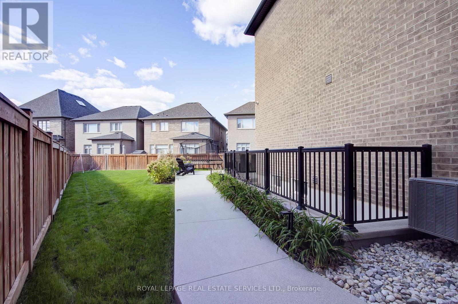 75 Ballmer Trail, Oakville, Ontario  L6H 0V6 - Photo 40 - W13115544