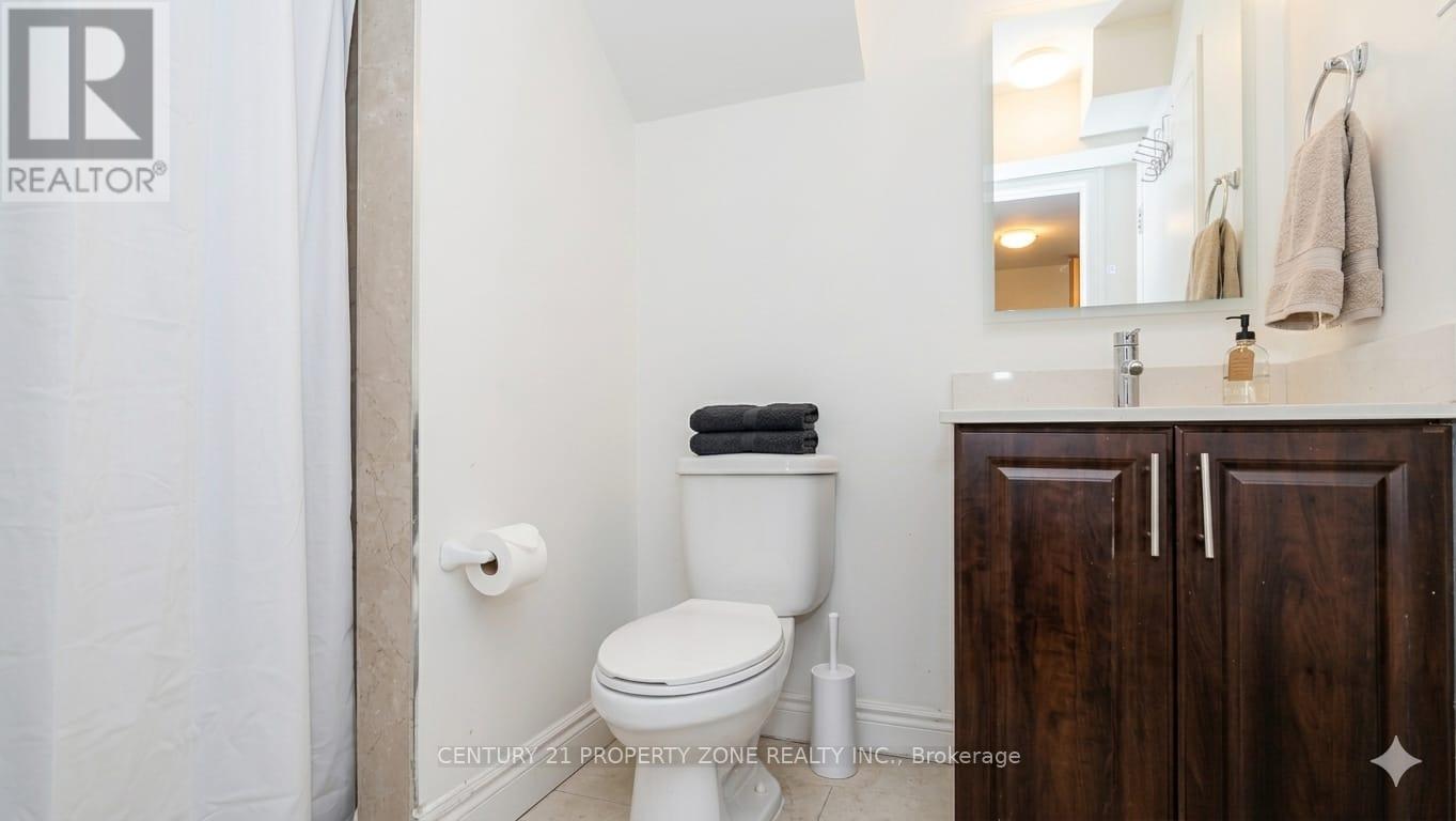 32 Petunias Road, Brampton, Ontario  L6V 3G8 - Photo 10 - W13115620