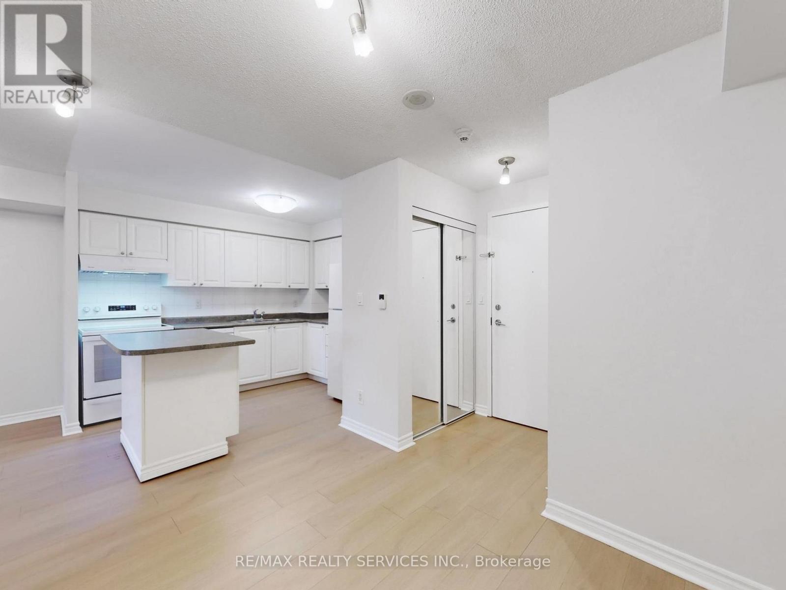 504 - 3880 Duke Of York Boulevard, Mississauga, Ontario  L5B 4M7 - Photo 23 - W13115664