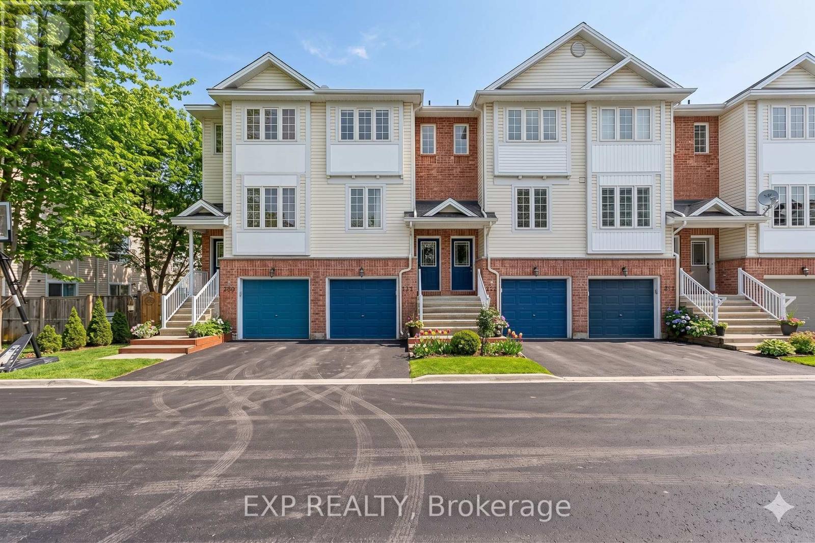 211 GERSHWIN PRIVATE, Ottawa, Ontario