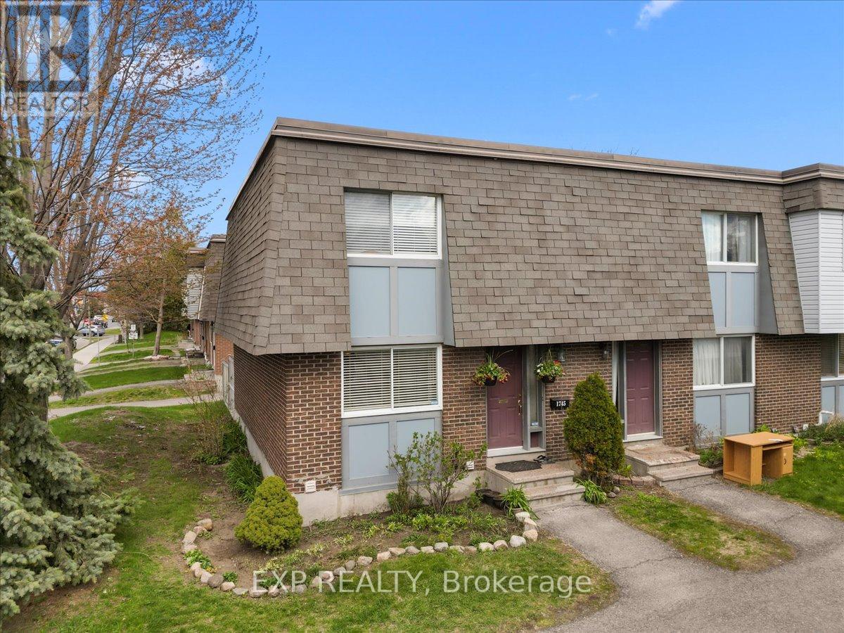 1745 HEATHERINGTON ROAD, Ottawa, Ontario