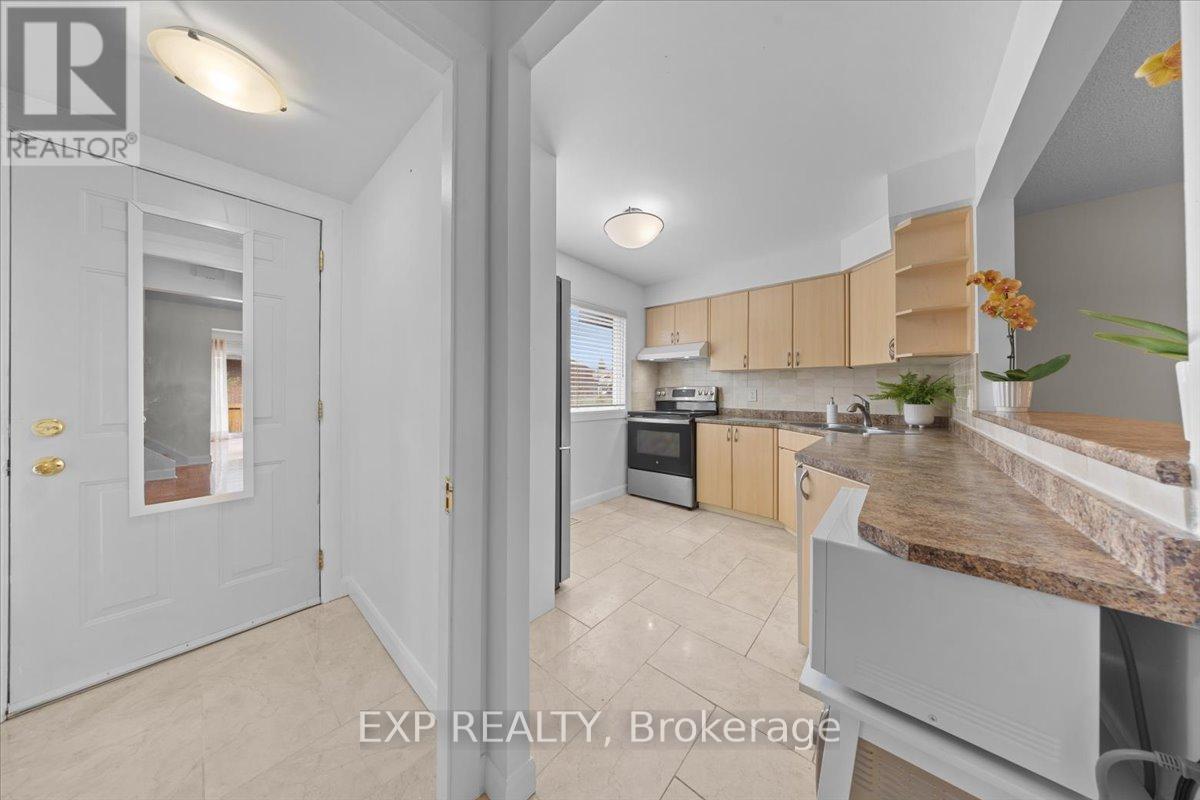1745 Heatherington Road, Ottawa, Ontario  K1V 8T8 - Photo 5 - X13115140