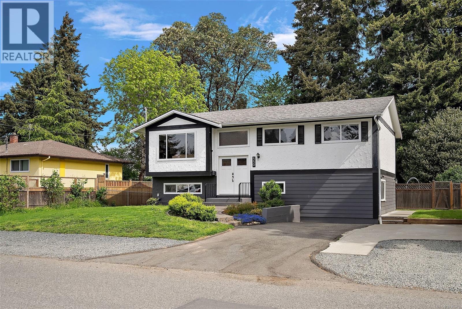 550 Ledsham Rd, Colwood, British Columbia