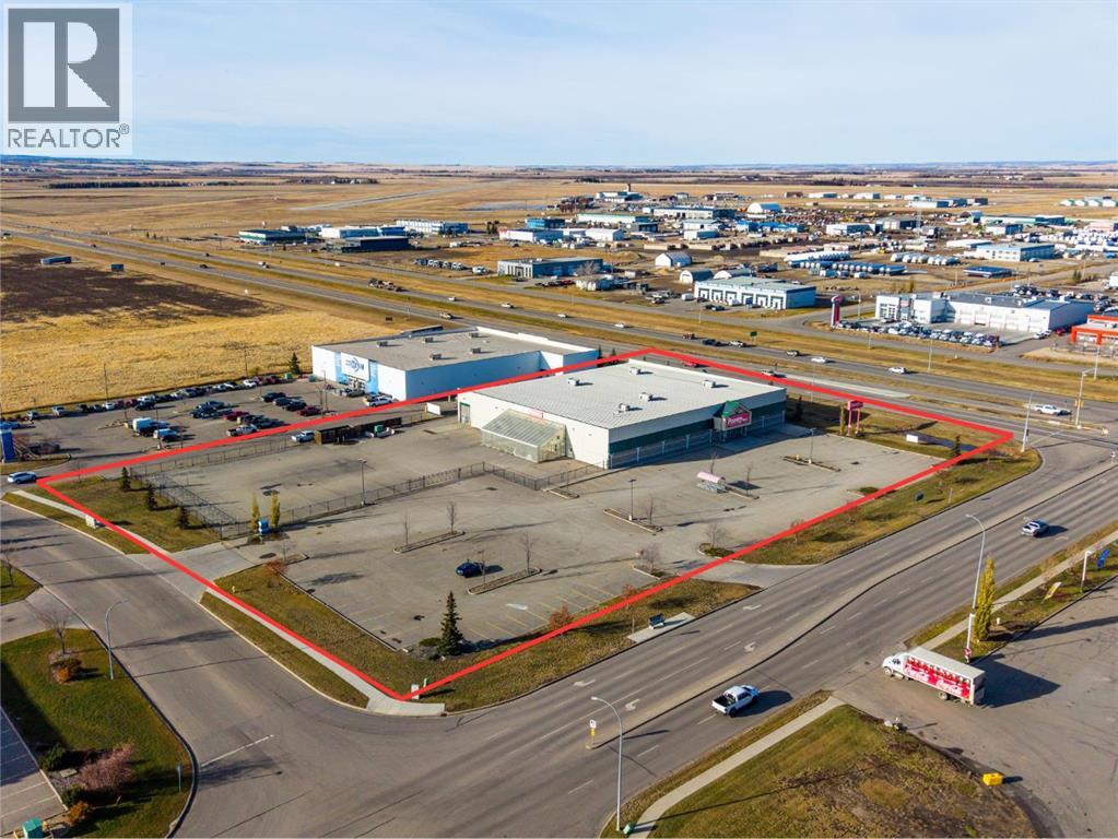 9902 120 Street, Grande Prairie, Alberta  T8W 0C7 - Photo 3 - A2268114