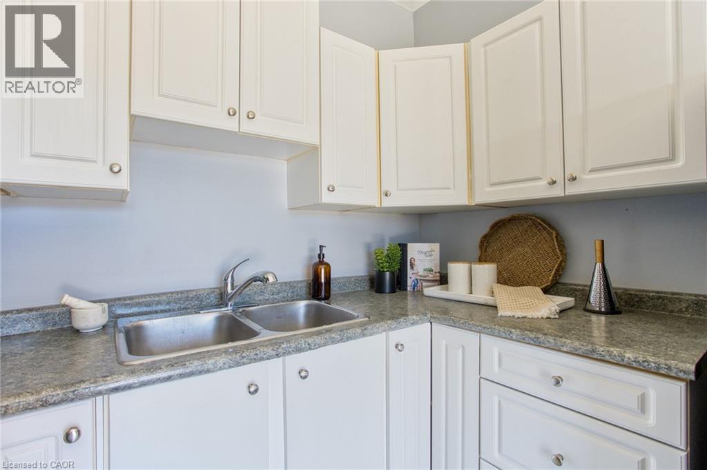 292 Fairfield Avenue, Hamilton, Ontario  L8H 5H6 - Photo 15 - 40828180