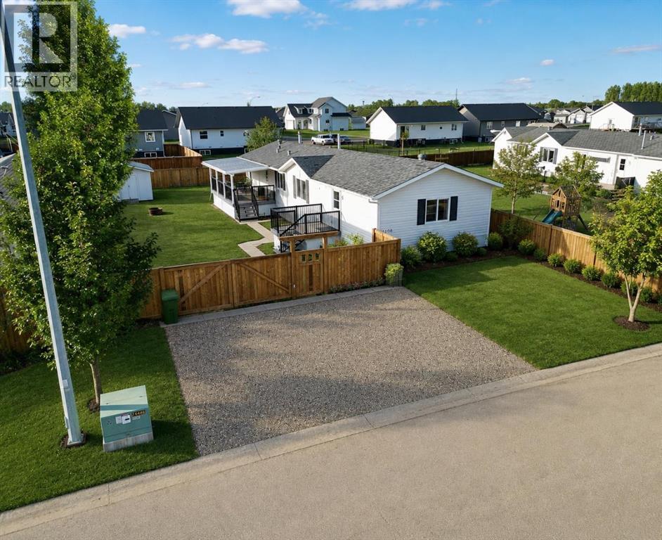11106 98 Ave, La Crete, Alberta  T0H 2H0 - Photo 1 - A2310364