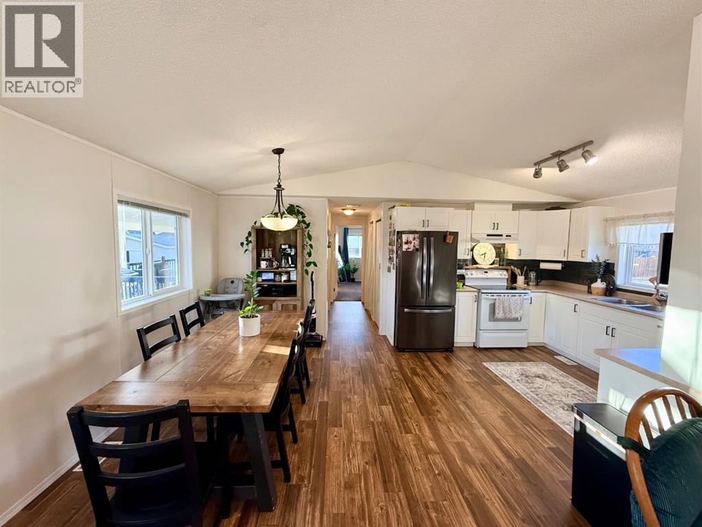 11106 98 Ave, La Crete, Alberta  T0H 2H0 - Photo 15 - A2310364