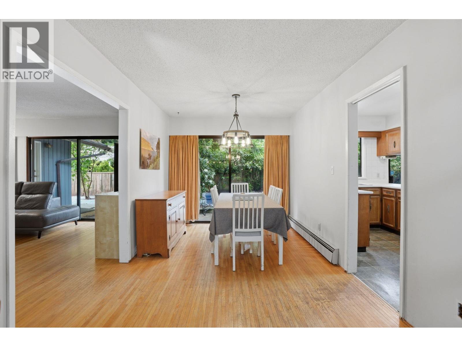 909 Seymour Boulevard, North Vancouver, British Columbia  V7J 2J7 - Photo 17 - R3122219