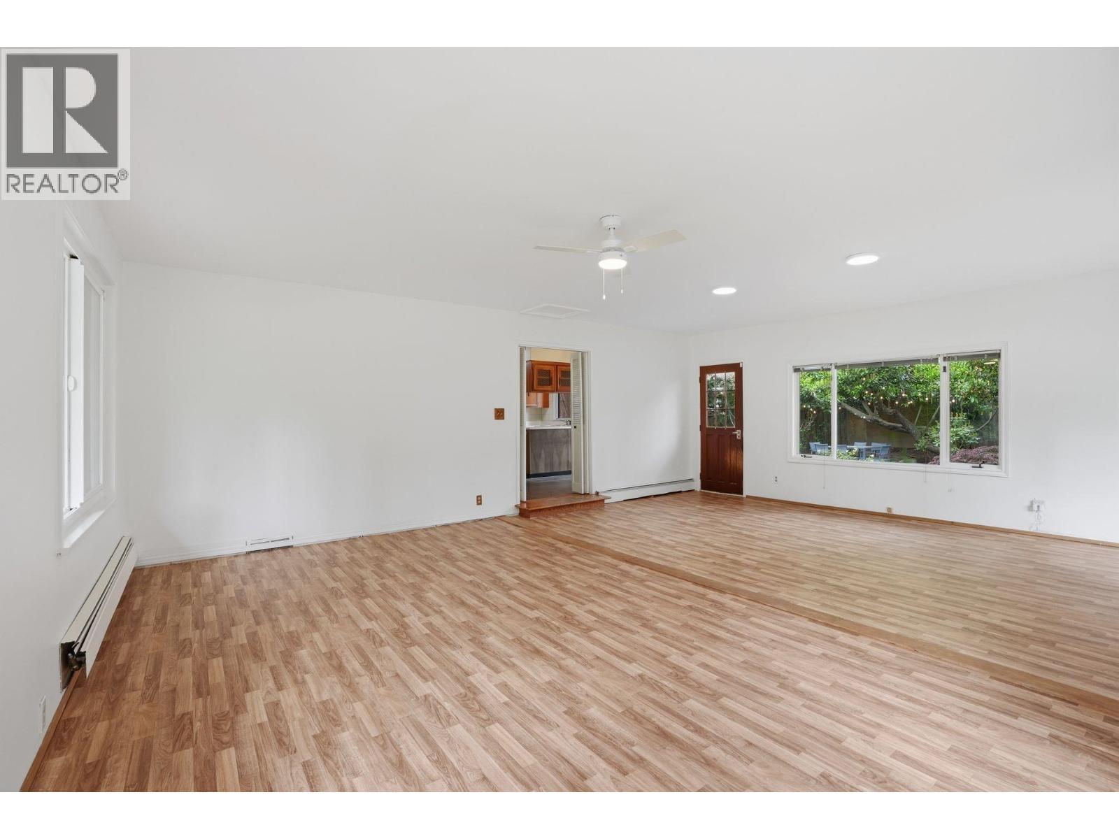 909 Seymour Boulevard, North Vancouver, British Columbia  V7J 2J7 - Photo 14 - R3122219