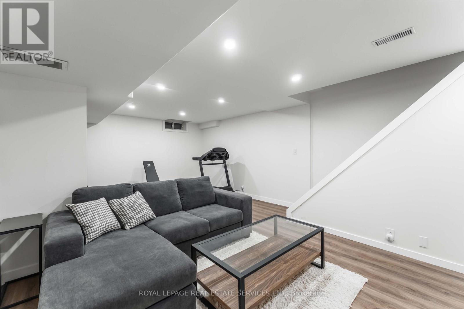 13 Newell Court, Hamilton, Ontario  L9H 7N3 - Photo 23 - X13115348
