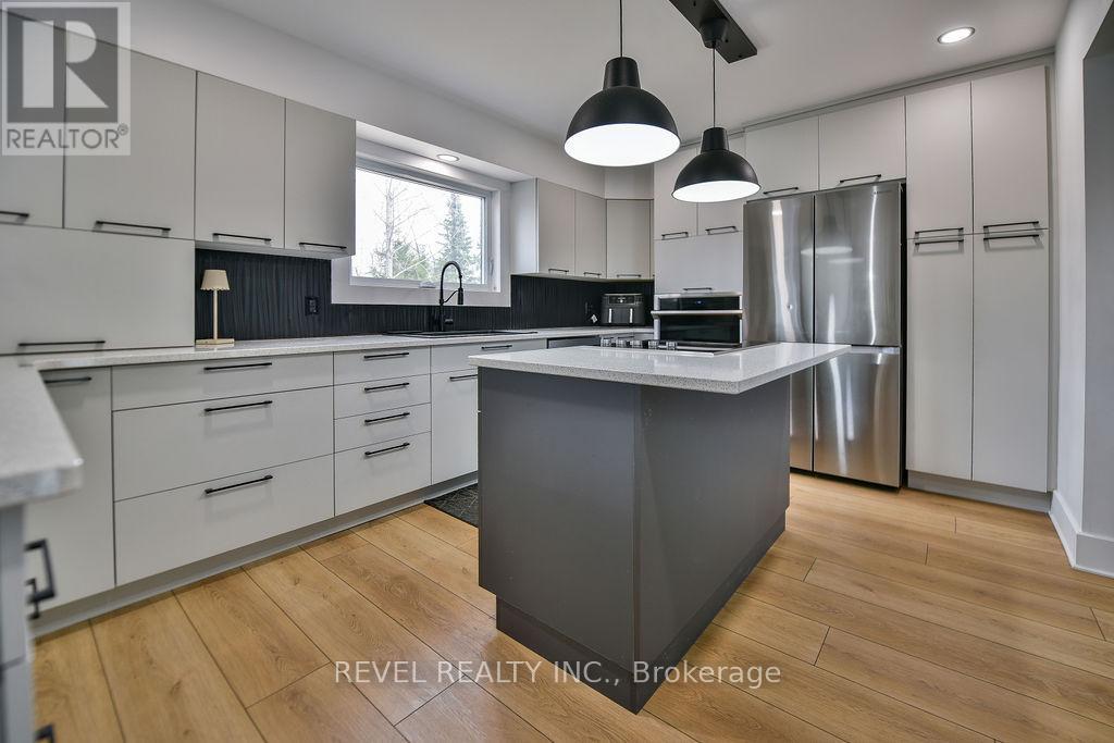 888 Reg Pope Boulevard, Timmins, Ontario  P4N 8K8 - Photo 3 - T13115780