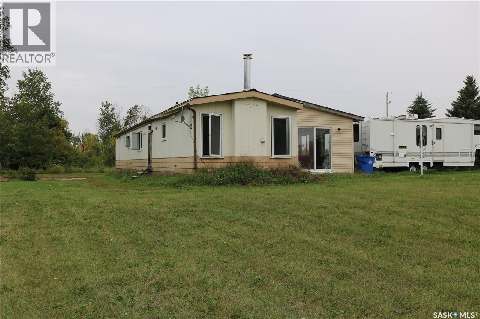 Brehaut Acreage, Martin Rm No. 122, Saskatchewan  S0G 3N0 - Photo 22 - SK035697