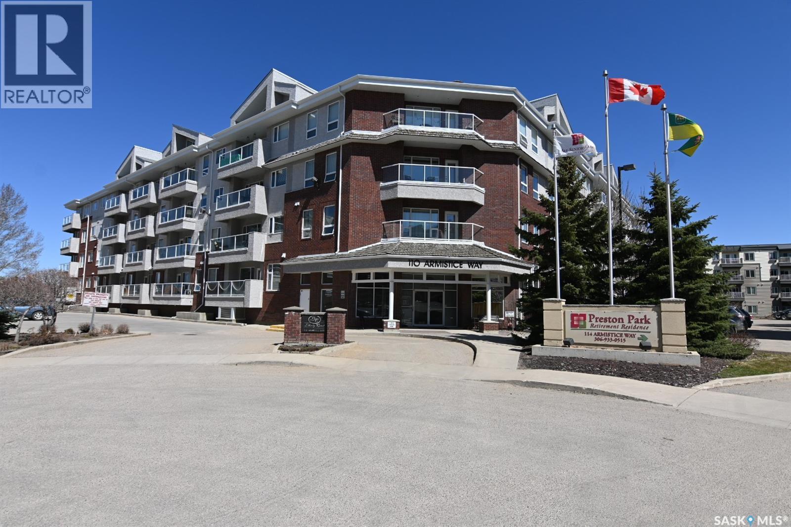 106 110 Armistice Way, Saskatoon, Saskatchewan  S7J 5L8 - Photo 1 - SK035695