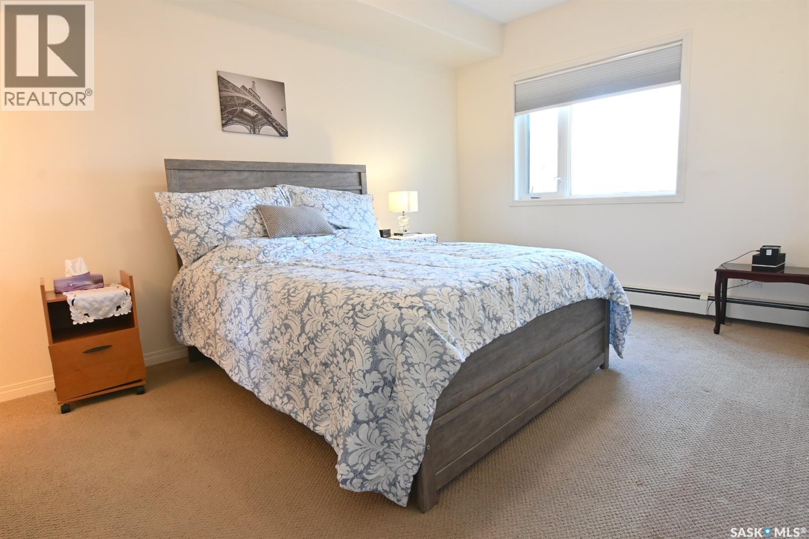 106 110 Armistice Way, Saskatoon, Saskatchewan  S7J 5L8 - Photo 8 - SK035695