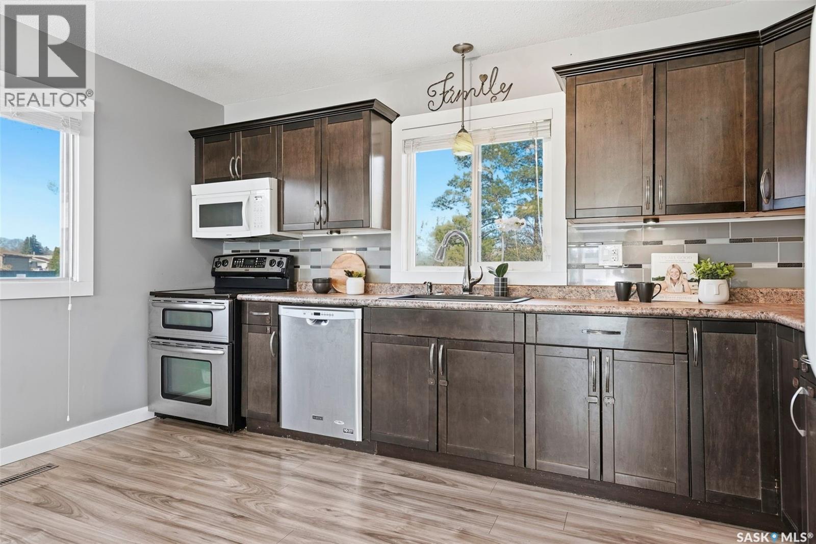 18 Mackie Crescent, Saskatoon, Saskatchewan  S7L 3V3 - Photo 10 - SK035659