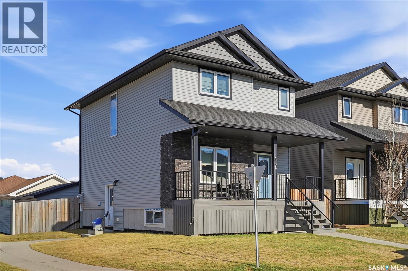 534 Maple Crescent, Warman, Saskatchewan  S0K 4S2 - Photo 2 - SK035537