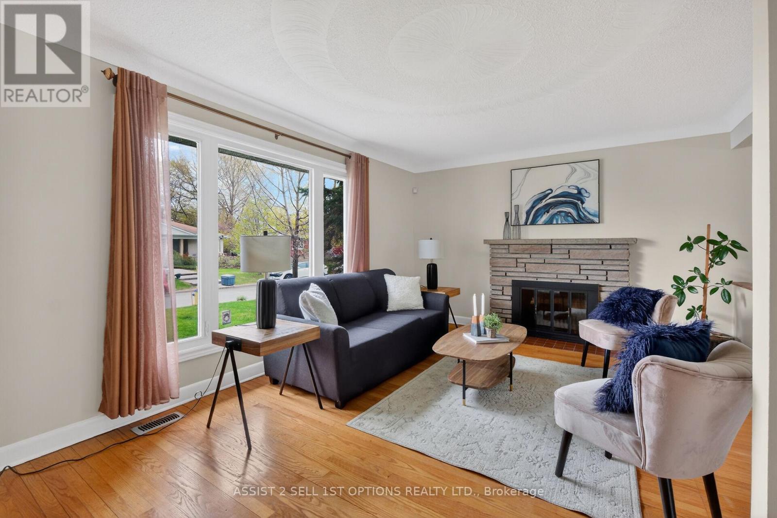 874 Riddell Avenue N, Ottawa, Ontario K2A 2V9 - Photo 5 - X13115758
