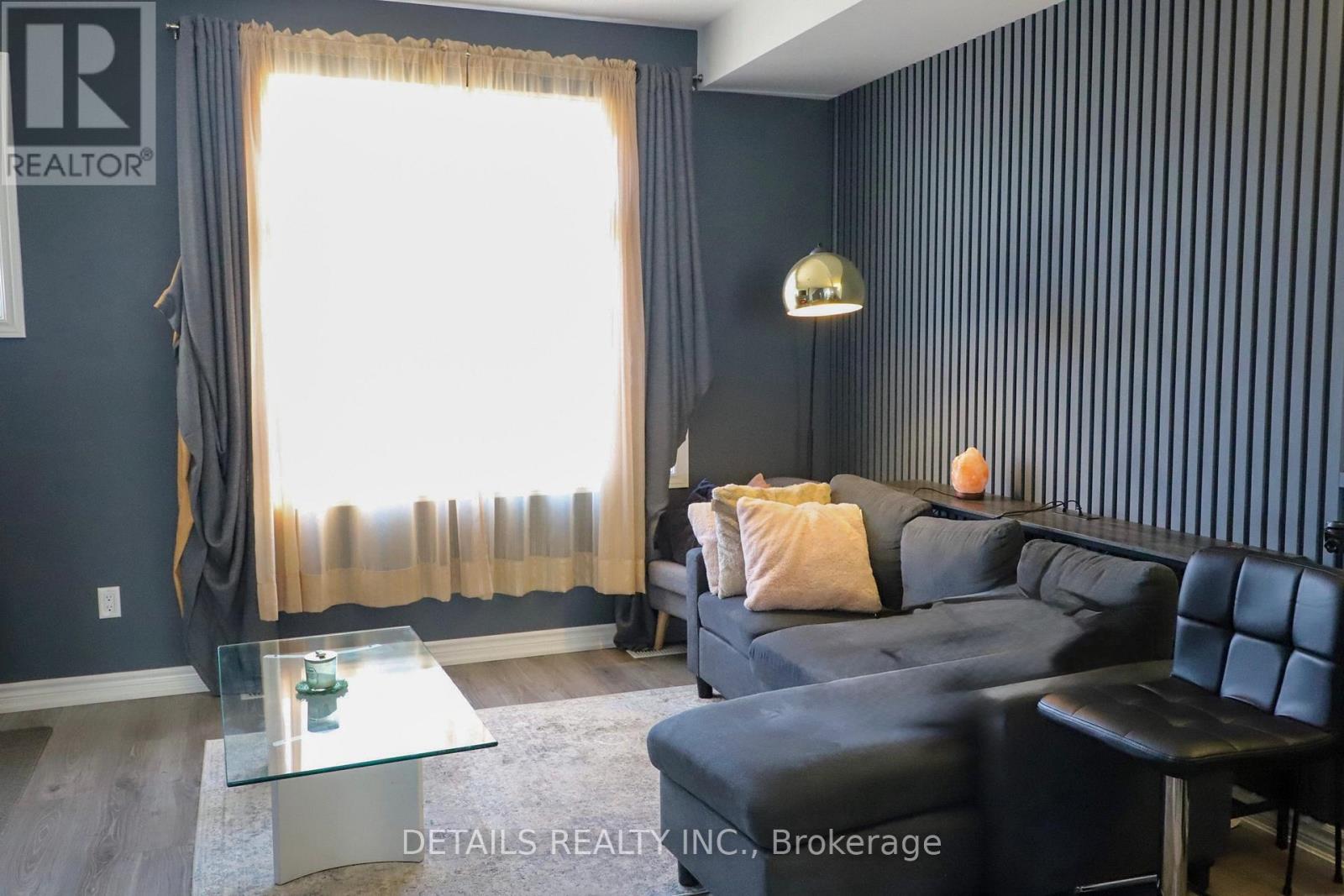 1420 Hemlock Road, Ottawa, Ontario  K1K 5A8 - Photo 3 - X13115850