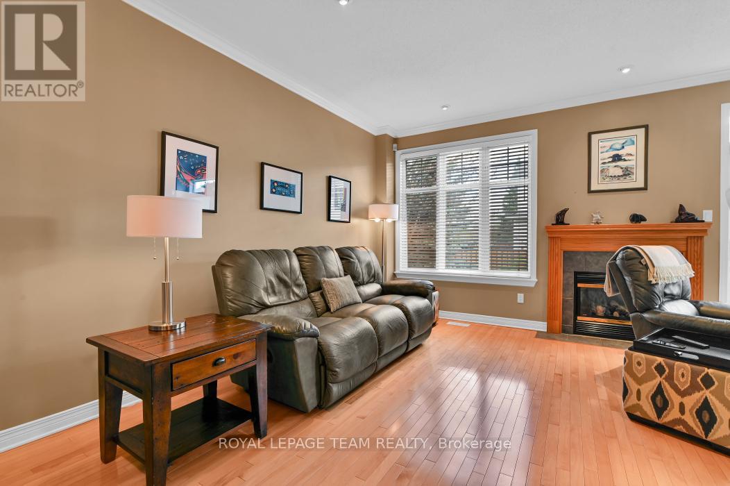 81 Ambiance Drive, Ottawa, Ontario  K2G 6Y3 - Photo 12 - X13115872