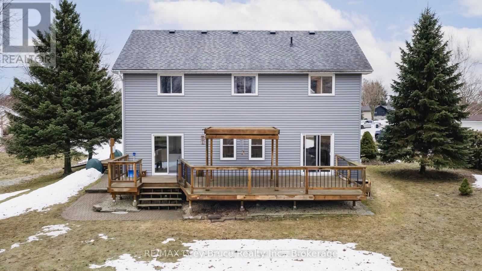 112 Mary Avenue, Georgian Bluffs, Ontario  N4K 5N5 - Photo 37 - X12885680
