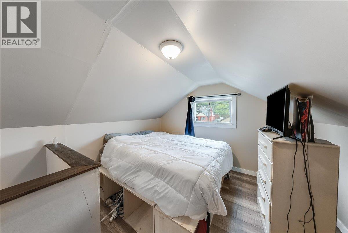 1430 Third Avenue, Trail, British Columbia  V1R 1P6 - Photo 23 - 10386881
