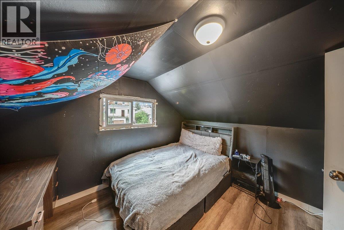 1430 Third Avenue, Trail, British Columbia  V1R 1P6 - Photo 25 - 10386881
